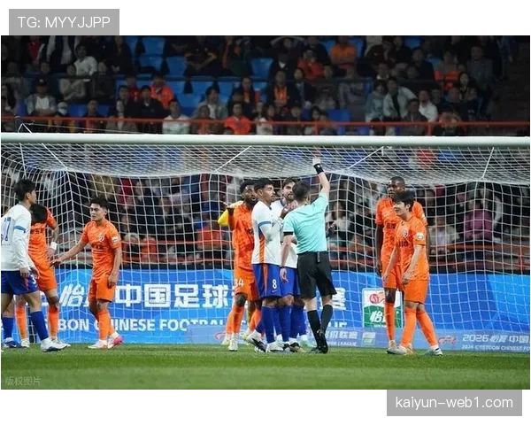 山东泰山遭遇联赛两连败 主场不败纪录被升班马终结 山东泰山遭遇联赛两连败 主场不败纪录被升班马终结